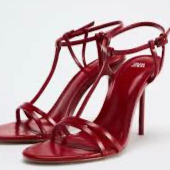 ZARA Burgundy Strappy High-Heel Sandals - Picture 4 of 5